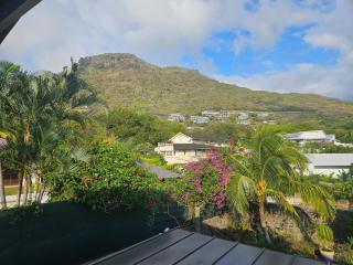 Modern Luxury Villa with Private Pool and Serene Mountain Views - 8