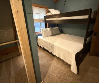 Moss Creek Cabin - 9