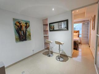 Aparta-estudio acogedor con balcón y parqueadero junto a la UPTC, Tunja - 2