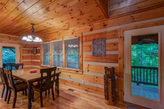 Uncle Johns Cabin - 4