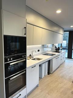 Queen Street Place - 3