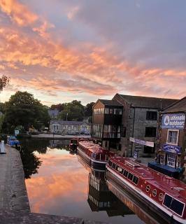 Spinners View - Elegant Victorian Duplex Central Skipton & Parking - 6