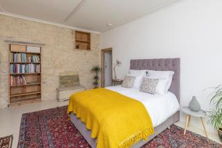 The Georgian Studio - 6