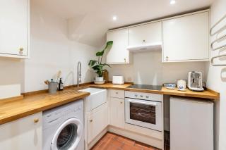 The Georgian Studio - 4