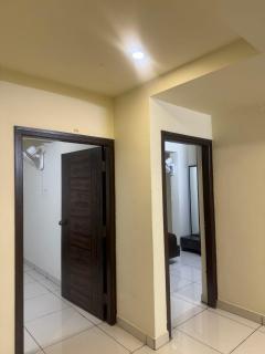 5BHK AC Villa call 8O882 - 37972 - 5