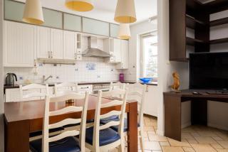 Ursynów Serenity Apartment by BookingHost - 9