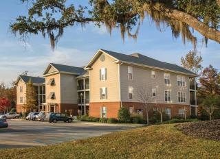 Wyndham Lake Marion- 2 BR- Apartment with resort access - 4