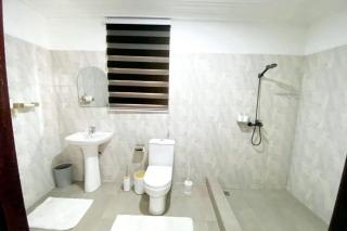 UrbanÉ EastAirport 15 min from Airport Osu East Legon - 7