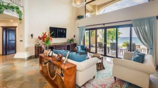Stunning Luxury Mansion in Playa Flamingo with Six Bedrooms and Beachfront Access - 3