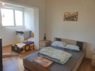 Maison confortable à Carcassonne avec jardin privé - 8