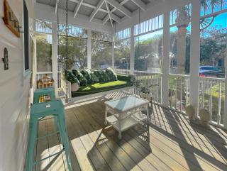 Breakers and Carriage House l Seaside l 4 Bikes Included l Heated Community Pool - 3
