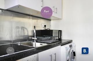 Cozy 1 bed in Paddington Apartment l near Hyde Park and London City Airport l Paddington Station l Portobello Road Market l Sleeps Up to 4 - Londra - 3