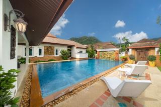 Villa with Huge Private Pool and Tropical Garden Just 10 Minutes Walk to Kamala Beach - 6