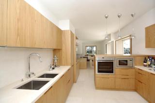 Lake Bracciano Villa With Private Beach - 9