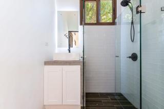 Luxury Ocean-View Flamingo Home with Pool, Apartment and Party Deck - 4