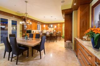 Exquisite Hilltop Villa with Luxurious Modern Design, Sweeping Ocean Views & Sparkling Infinity Pool - 3