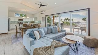 Stunning Mountaintop Property with Stylish Main Home, Private Guesthouse & Infinity Pool - 4