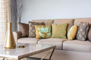 Modern, Immaculate Unit in Flamingo with Spectacular Ocean Views - 3