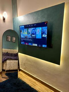 Exclusive VIP 1 Bedroom Apartment in DHA Phase 6 By Virani - 4