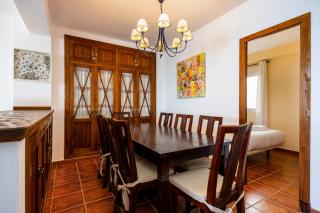 Bahia Beachfront Apartment - 4