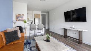 Landing Beautiful 1BD Gym - 8