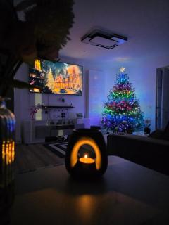 Cozy bedroom 2 in a Charming London Flat - 0