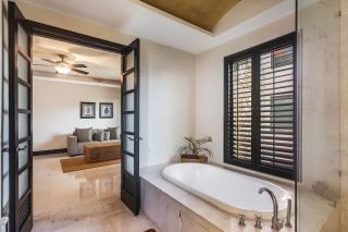 Luxury Ocean view Condo with Golf Cart - 1