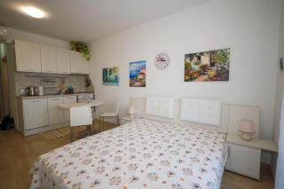 Сарафово Дом - 1