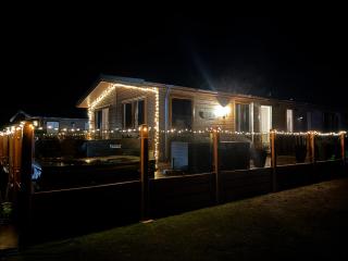 Rachels Luxury Tattershall Hot Tub & Fishing Retreat - 8