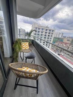 15th-Floor Sunset Suite - 5