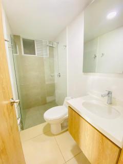 La vida es bella! hermoso apartamento con piscina cerca al centro de pereira - 2