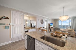 Regency Isle 904 - 7