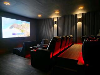 Timeless-Texas-Inn - Heated Pool Oasis & Lux Vibe - 9