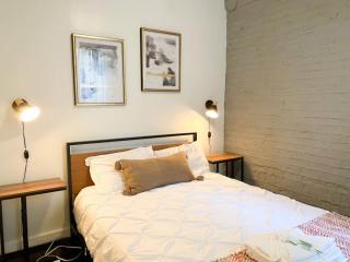 McCormick 3BR HUGE unit, Optional Parking with Ping-pong - Chicago - 8