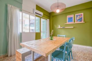 Dalida 2-BR Apt & Balcony in Mar Mikhael - 6