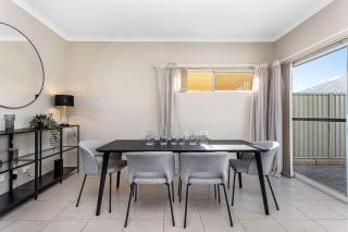 Coastal Beauty in Alkimos - 8