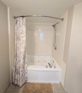 Beautiful Beachfront 2BR2Bath & 2 Balconies - 1