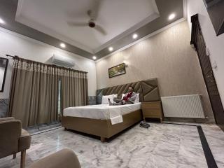 Grand Residency Guest House - 7