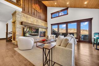 6537 Lookout Drive @ Deer Valley - 7