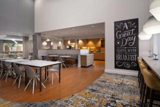 TownePlace Suites by Marriott Phoenix Chandler/Fashion Center - 8
