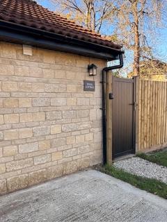 Tivoli Cottage near RUH - 15 min to Bath Centre - 9