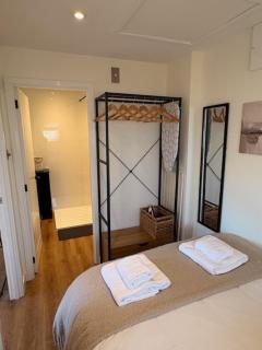 Tivoli Cottage near RUH - 15 min to Bath Centre - 3