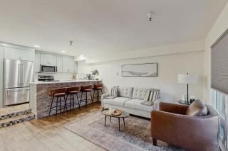 First Tracks Chalet - 9