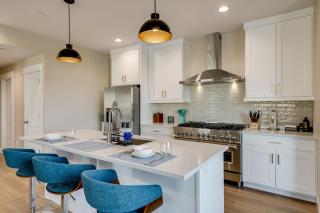 Ski Resorts and SLC Fun! Brand New Millcreek Home - 9