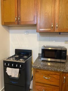 Modern 3-bedroom apartment in a gated residential community - 2