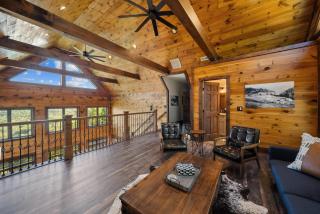 Cranberry View Lodge - 1