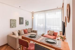 Signature Living Private Parking Chic & Cozy - 9