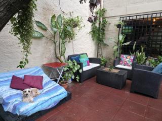 Pool House Hostel - 7