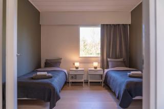 Newly renovated house for 6 People - 9