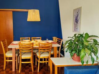 Casa familiar 2 qts, próx. ao Santuário Nacional - 1